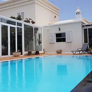casa-makuki.in-canary-islands.com/